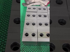 أجزاء من الفولاذ المقاوم للصدأ من الألومنيوم