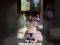 قطع معدنية من البلاستيك