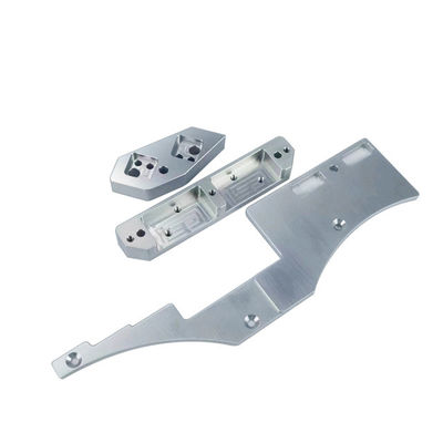 سعر جيد معالجة CNC ملحقات الدراجات النارية خدمة معالجة CNC مخصصة الانترنت