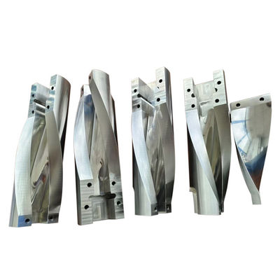 خدمات معالجة CNC عبر الإنترنت ، والطلاء والطحن بخمس محاور